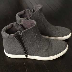 Kenneth Cole unique shoes!